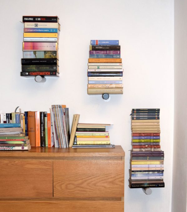 EQUILIBRO - LA LIBRERIA PIU' PICCOLA DEL MONDO